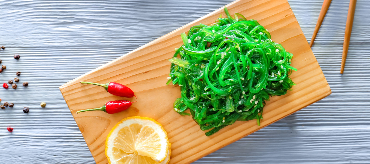 Hogy kerül az alga a tányérra?